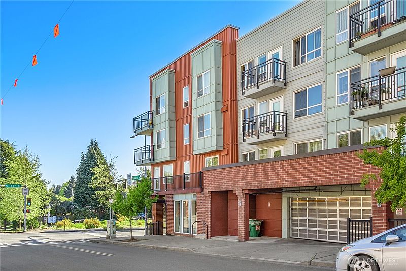 2nd image of 424 N 85th Street #404