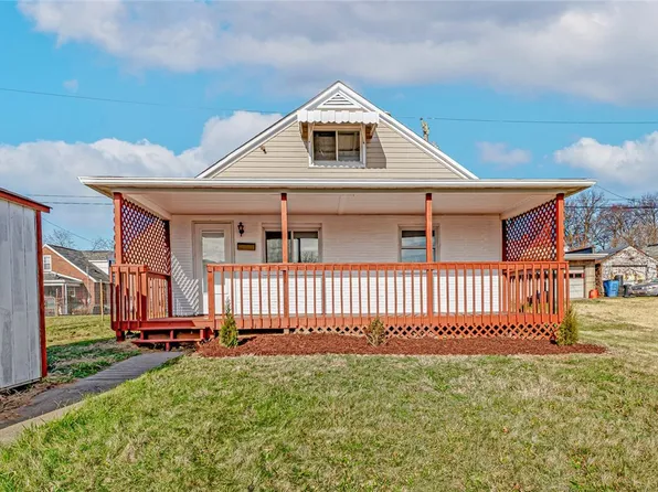 1129 Parkside Dr, Brackenridge, PA 15014