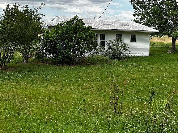 2nd image of 787 Logtown Loop Rd