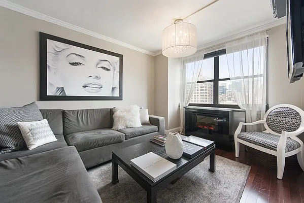 Sold by Nest Seekers International | media 11