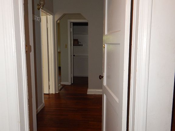 2nd image of 6115 Parkway Dr Floor 1