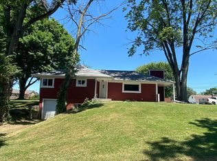 175 E Pine St, Charlottesville, IN 46117