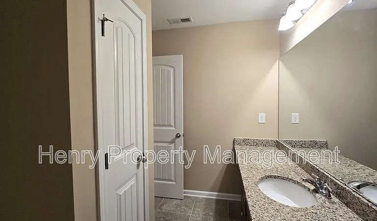 1005 Magnolia Leaf Ct — Photo 30