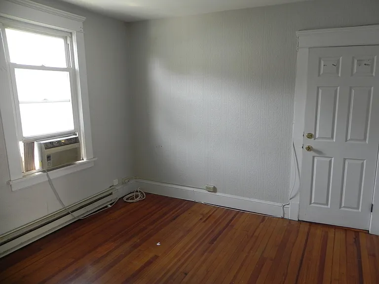 67 Fairfield Ave #2 — Photo 9