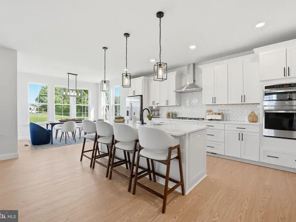 40321 Quarter Branch Rd, Lovettsville, VA 20180