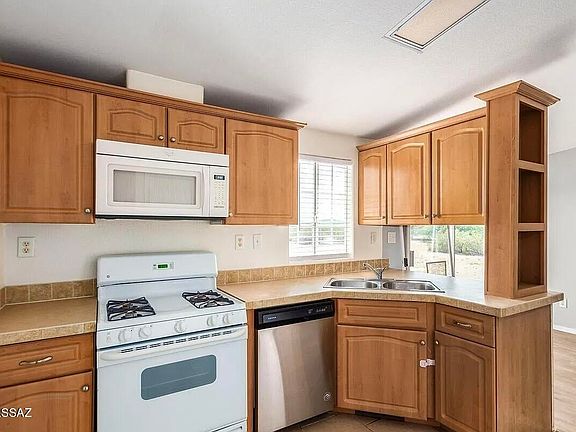 3rd image of 12085 N Musket Rd