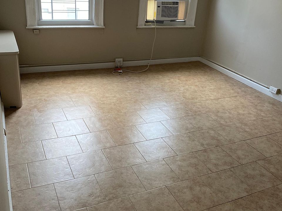 1st image of 7518 68th Ave Floor 2