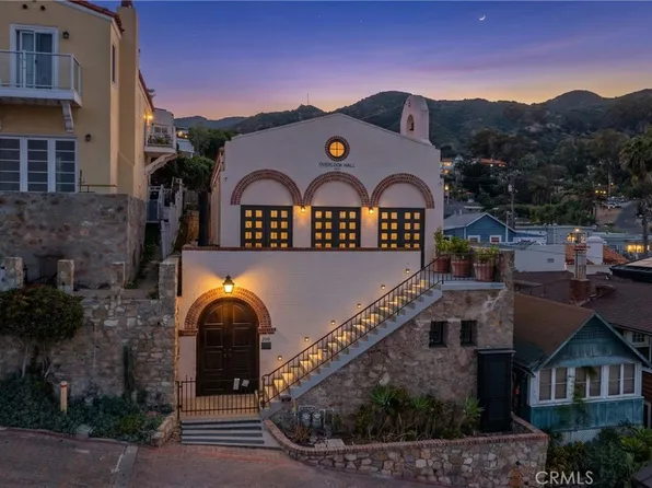 209 E Whittley Ave, Avalon, CA 90704