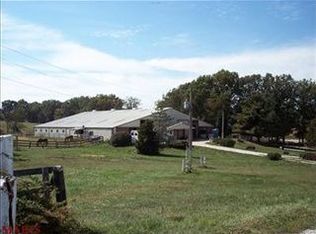 2131 Saint Paul Rd, O Fallon, MO 63366