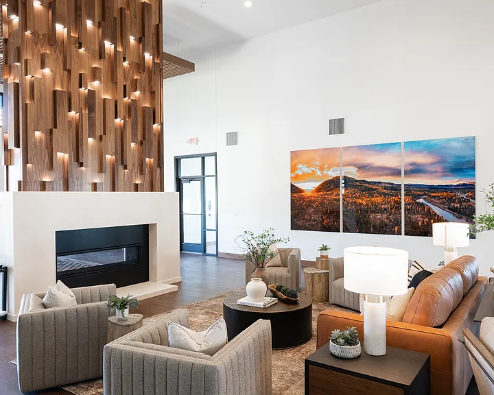 Zimmerman Luxury Apartments — Photo 35