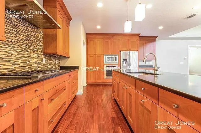 25 Hopkins Cir — Photo 8