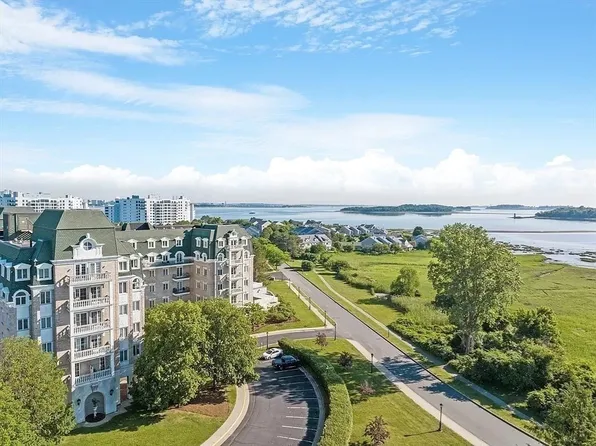 100 Marina Dr APT 216, Quincy, MA 02171