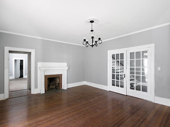4th image of 512 Raleigh St