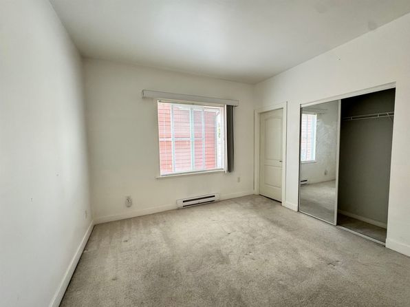3 bedroom rental in Richmond — photo 7