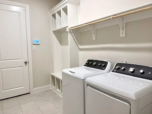 3060 Farmhouse Dr — Photo 27