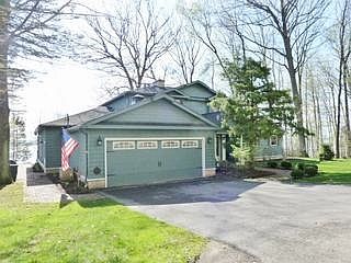 2nd image of 4581 Sunset Bay Dr