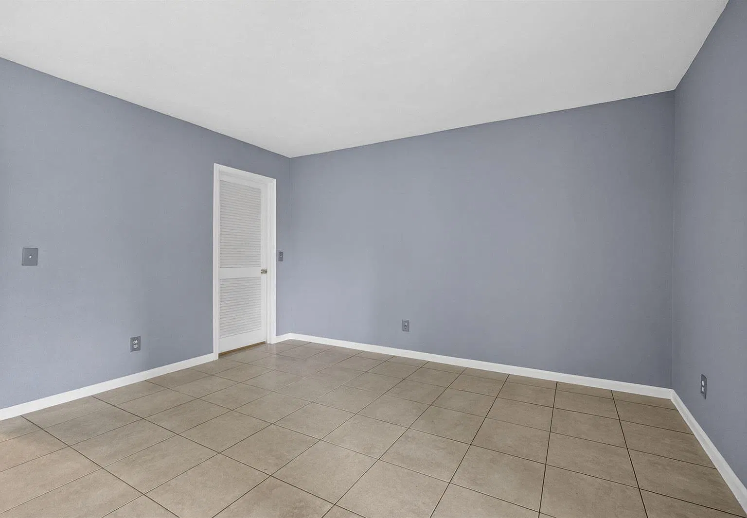 1 bed, 1.0 bath, $1,600 — Photo 3