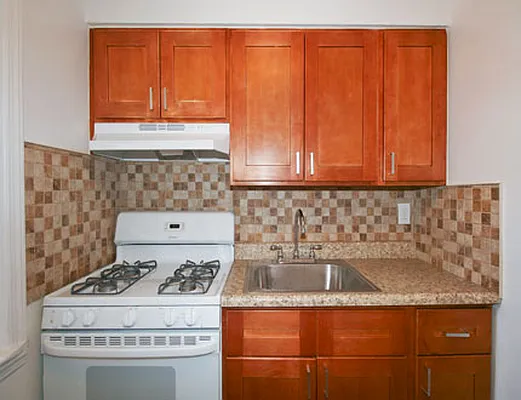 Rented by SW Queens Mezzanine | media 14