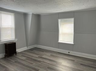 600 Folsom Ave #4, Folsom, PA 19033