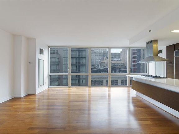 2nd image of 39-45 E 29th St APT 14B