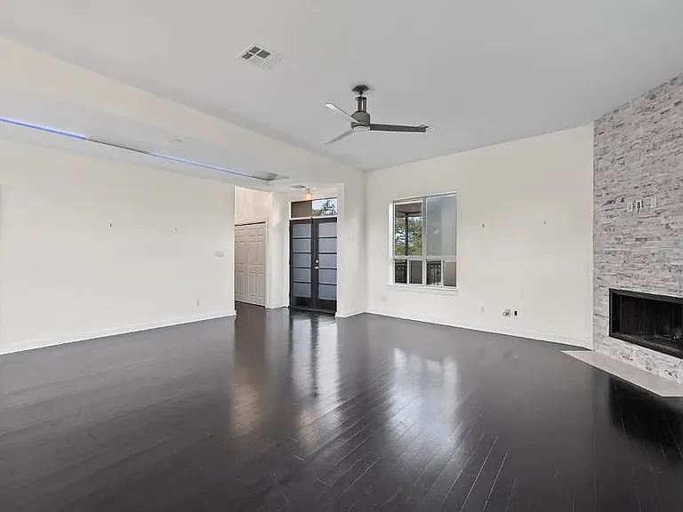 1310 S 1st St #310 — Photo 17