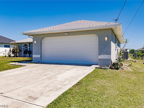 3rd image of 409 NW 18th Pl