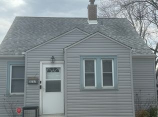 2717 W 89th St, Evergreen Park, IL