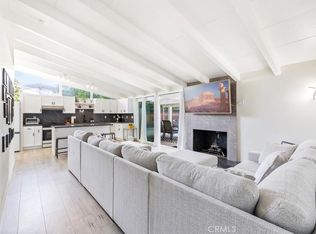 19842 Gilmore St, Woodland Hills, CA 91367