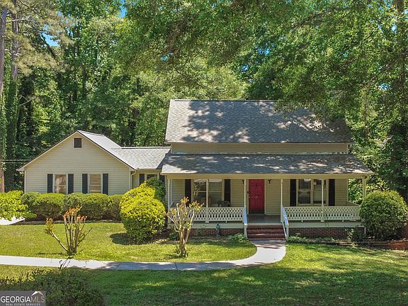 4th image of 12 Crabapple Cir