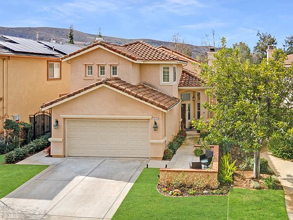 2nd image of 3112 Ferncrest Pl