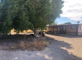 2081 Sandoval Cir, El Centro, CA 92243