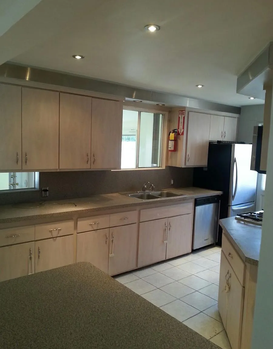 3 bed, 1600 sqft, $3,685 — Photo 4