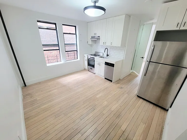 137 W 137th St #4GG — Photo 1