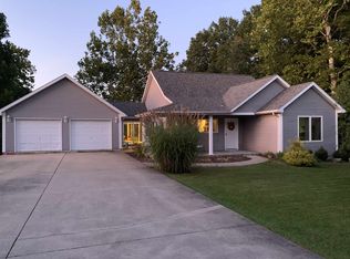 4599 E Division Rd, Logansport, IN 46947