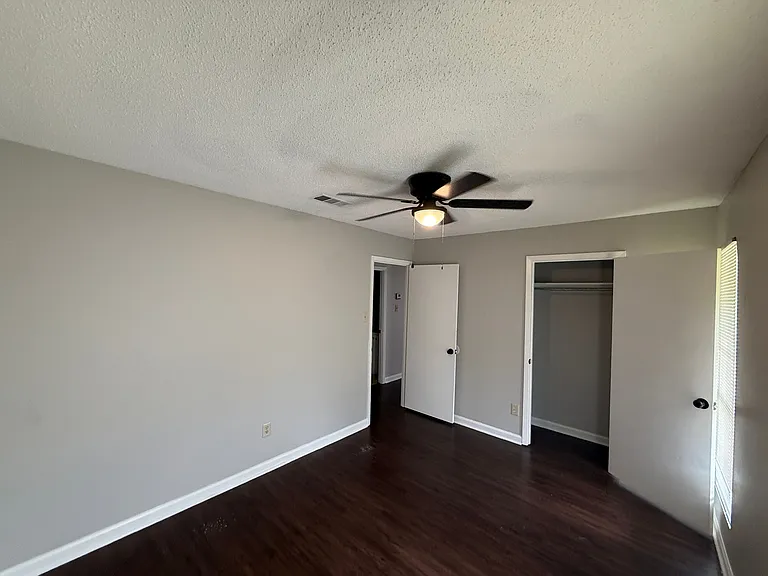 480 Elmfield Cv — Photo 8