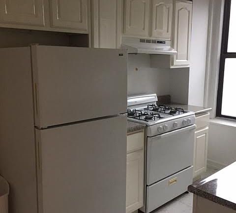 2nd image of 427 Fort Washington Ave APT 6B