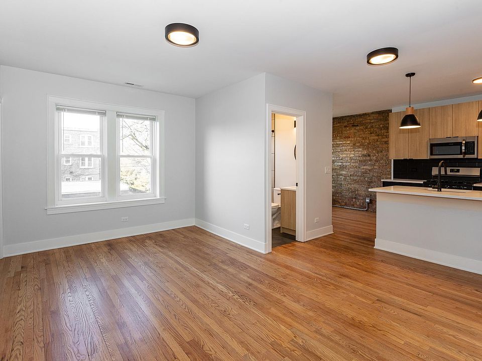 1st image of 4120 N Keeler Ave APT 2
