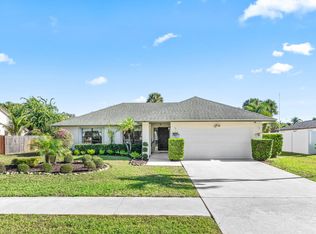 17294 Lake Park Rd, Boca Raton, FL 33487