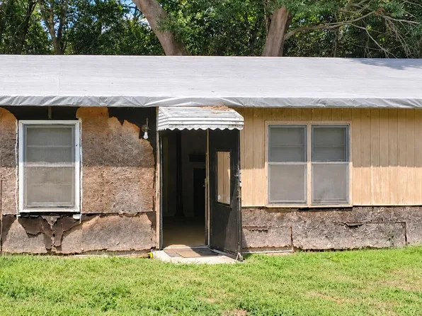 2739 Deeb Dr, Macon, GA 31206