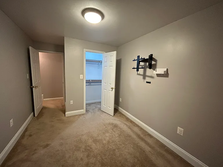 7 Azalea St #1 — Photo 35