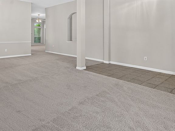 4th image of 6928 Spring Valley Way