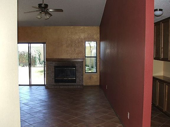 2nd image of 537 Edwards Cir