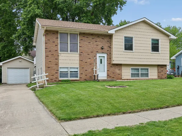 4122 Aplin Rd, Ames, IA 50014