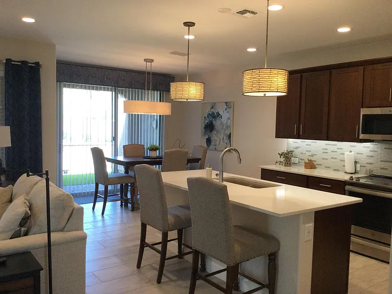 5946 N Cazador Dr — Photo 7