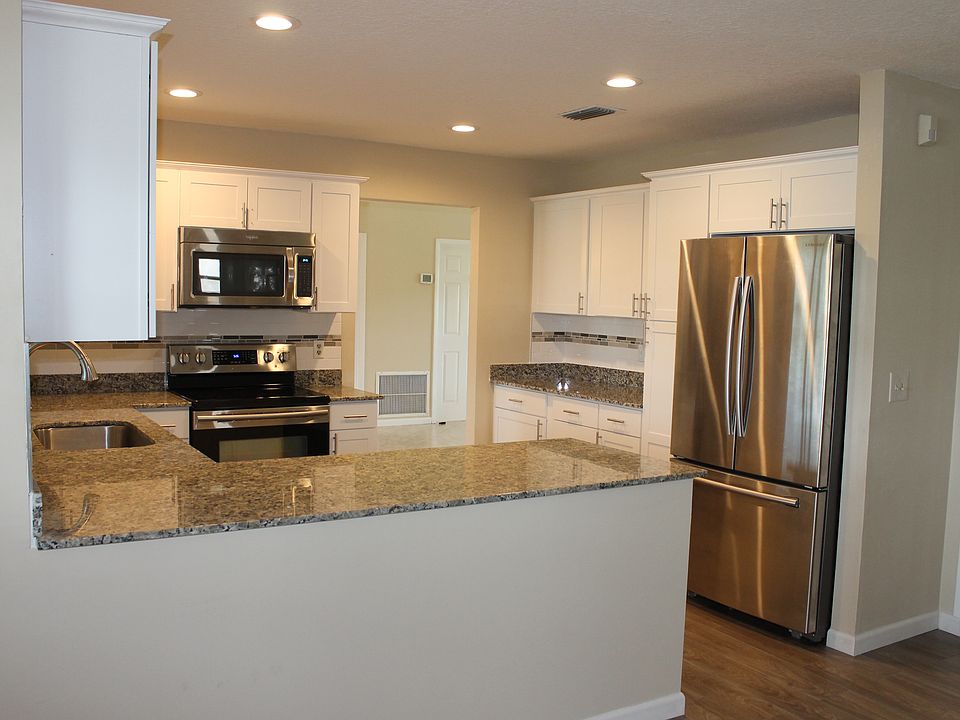1st image of 4915 Palo Verde Dr