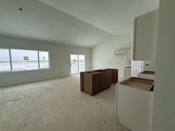 4th image of 311 Varley Ln