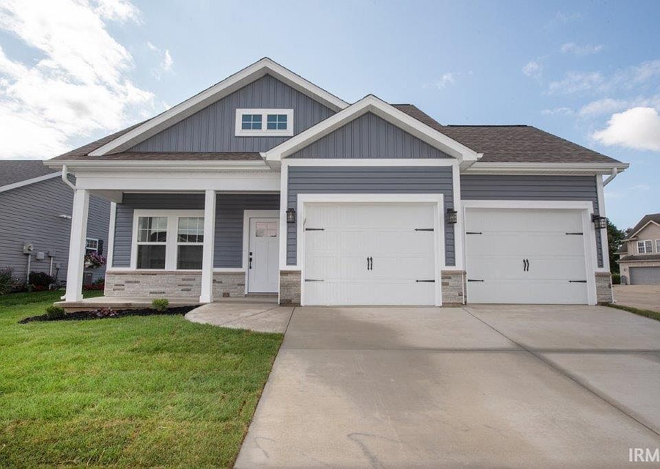 1st image of 3417 Monument Dr