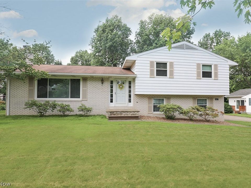 1st image of 327 Kingwood Dr