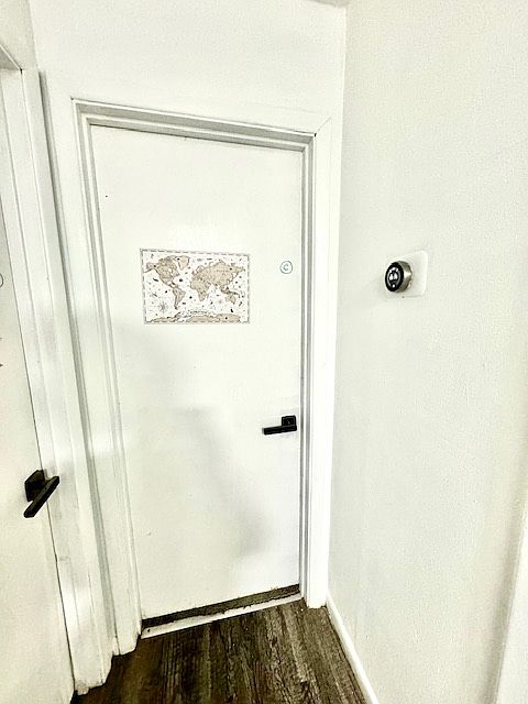 2nd image of 2000 Stalcup Rd #5