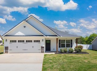135 Mill Gin Rd, Campobello, SC 29322